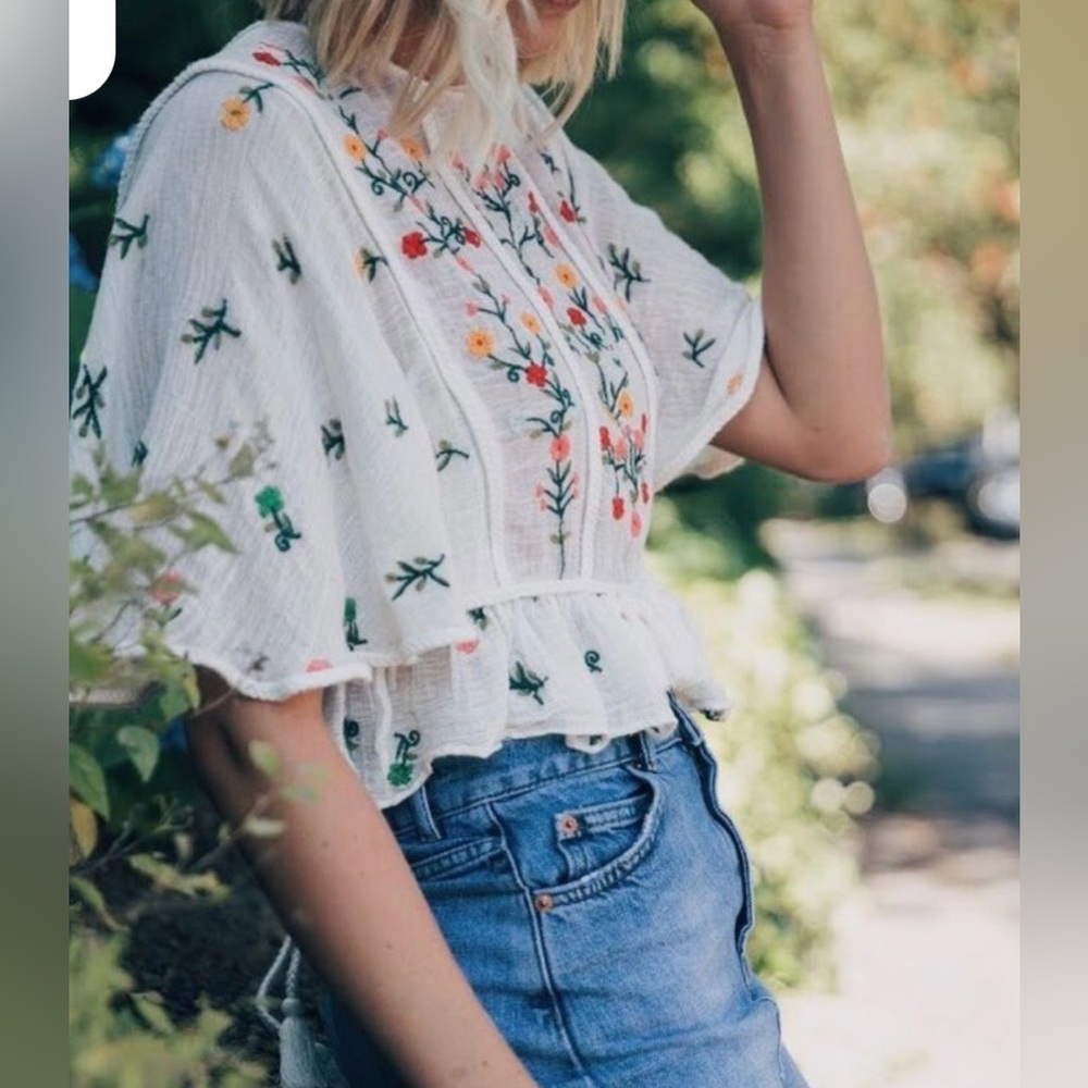 Zara Open Back Floral Embroidered Ivory Cotton Gauze Boho Top Women’s Medium